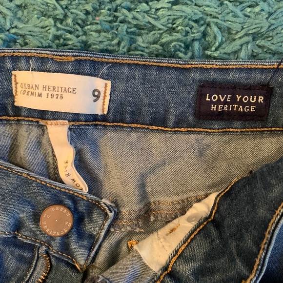 Urban Heritage Jean Shorts Size 9 - Picture 3 of 4